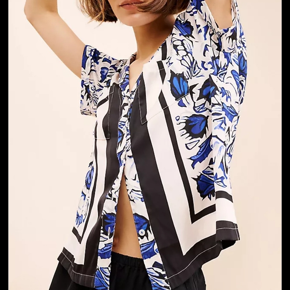 Anthropologie Maeve Classic Surf Top Blue Black Tropical Button Down Resort Top